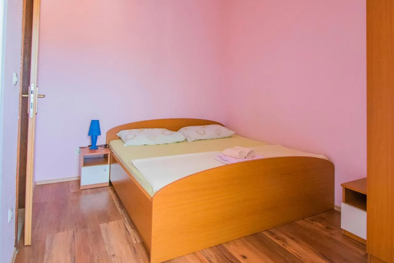 Apartments Big & View In Kosljun, Island Pag Croatia