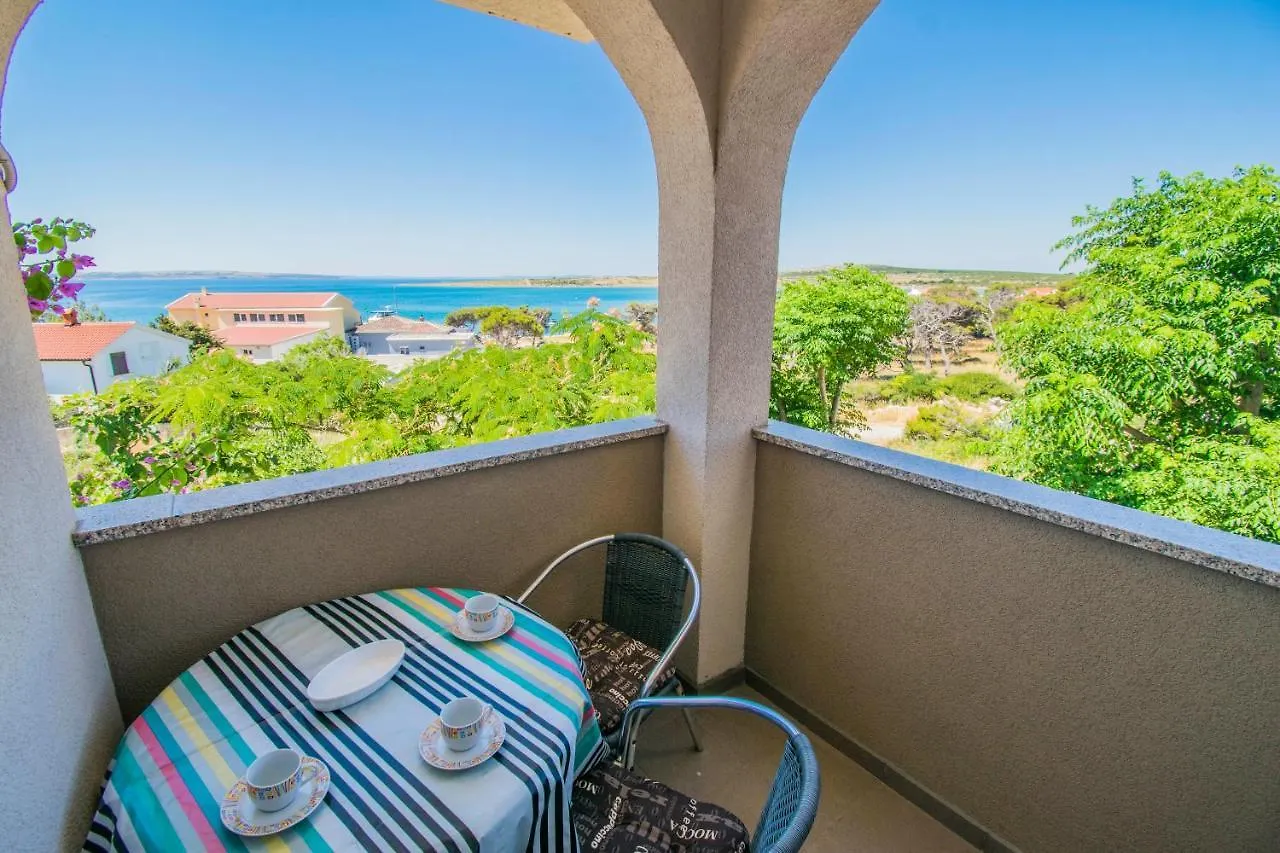 Apartments Big & View In Kosljun, Island Pag 0*, Kosljun